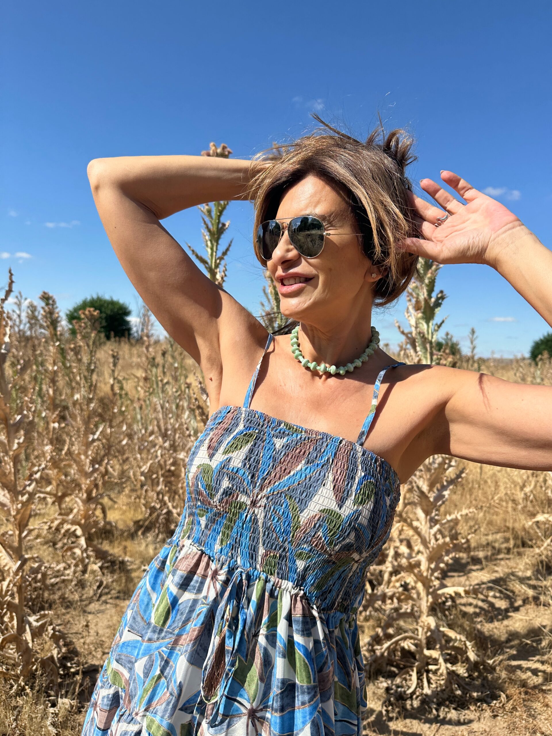 vestido maxi seda escote palabra de honor en nido de abeja amplio vuelo en los volantes estampado fantasía de motivos vegetales Neandnu